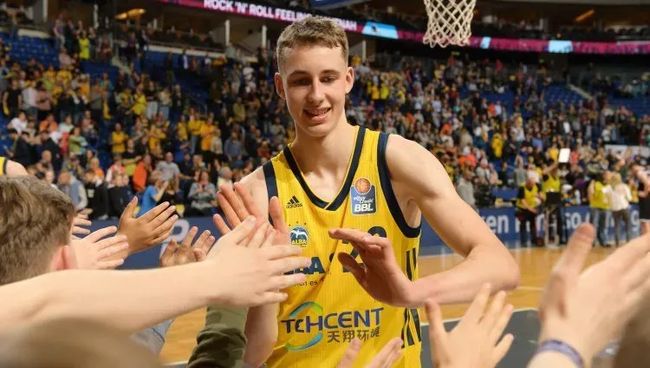 于个别行为 于个别行为