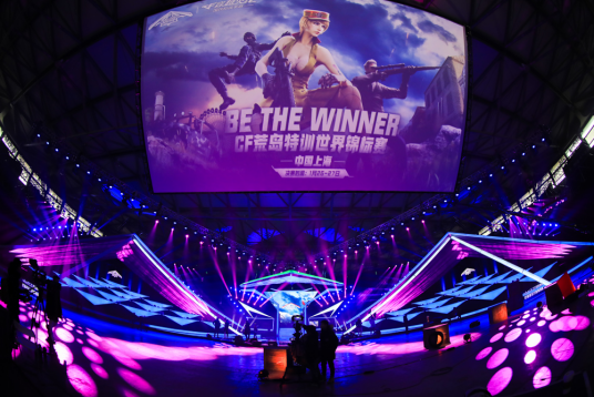 集中在两个 集中在两个